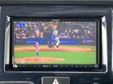 停車時にニュースやエンターテイメントを楽しめるテレビ機能。ちょっとした休憩時間に便利です。