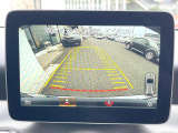 ●ガイドライン付きバックカメラ:不安な駐車もこれで安心!ガイドライン付きなので狭い箇所での駐車もラクラクです!