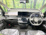 セレナ 1.4 e-POWER ハイウェイスターV 