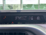 【スピードメーター】メーターがシンプルで見やすく運転しやすいですね。