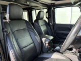 ラングラー アンリミテッド サハラ 4WD 本革シート