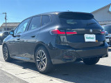 【左斜後】『外装:左斜後側』の画像になります。