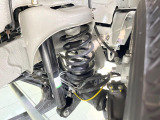 お車を安心してお乗りいただく為には、足回りの定期点検が欠かせません。サービスサポート(有償保証)では無料点検もご提供しており、安心のカーライフをお過ごしいただけるサポート体制が整っています。