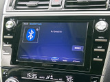 お好みの音楽を、クリアなサウンドで楽しめます。Bluetooth接続でスマートフォンも連携可能です。