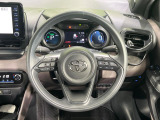 【ステアリングスイッチ】運転中、前方から目線をそらすことなく、オーディオ等の操作が可能な便利機能!安心&快適なドライブを演出してくれます♪
