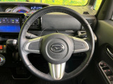 【純正革巻きステアリング】上質な革を使用することで、手にしっかり馴染みとても運転しやすいハンドルです♪