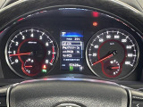 【メーターまわり】ドライバーから見やすい位置にあって安全運転に寄与します。マルチインフォメーションディスプレイでは、クルマに関する情報の確認はもちろん、各種安全機能・装備のON/OFFも設定可能。