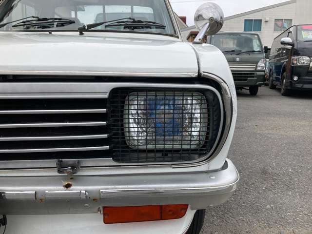 1991 Nissan Sunny Truck 1.2 Deluxe floor shift 4 MT Short photo 7