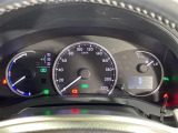 【スピードメーター】メーターがシンプルで見やすく運転しやすいですね!