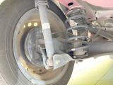 お車を安心してお乗りいただく為には、足回りの定期点検が欠かせません。サービスサポート(有償保証)では無料点検もご提供しており、安心のカーライフをお過ごしいただけるサポート体制が整っています。