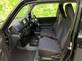 運転席からの視界が広く、安全運転をサポート。操作性も良好で、快適なドライブを約束します。