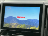 停車時に、お好みの映像コンテンツを視聴できます。長時間の移動も、快適に過ごせる空間を実現します。休憩時間や待ち時間も、有効活用できます。