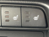 【シートヒーター】寒い日に重宝するシートヒーター!エアコンより早く温まってくれるので寒がりの人も安心ですね♪エアコンの温風は乾燥するから苦手、という方にもをおすすめです。