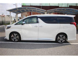 ご来店出来ないお客様、同業者様への販売はお断りさせていただきます。車検無し車両の場合は、車検を取得したお支払い総額で表示しております。