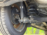 お車を安心してお乗りいただく為には、足回りの定期点検が欠かせません。サービスサポート(有償保証)では無料点検もご提供しており、安心のカーライフをお過ごしいただけるサポート体制が整っています。