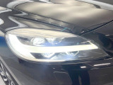 ●LEDヘッドライト:夜間走行時も良好な視界を確保し安心して運転できる高輝度LEDヘッドライトを装備!点灯速度が早く、消費電力も抑えられています。