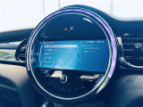 ◆LIBERALAは、輸入車選びの新たなスタイルを提案するインポート・セレクト・ブランドです。オーナー様となる方がクルマから直接感じる感性を第一にした、最良の一台との出会いをコーディネートいたします。
