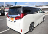 ご来店出来ないお客様、同業者様への販売はお断りさせていただきます。車検無し車両の場合は、車検を取得したお支払い総額で表示しております。