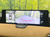 【360&deg;ビューモニター】専用のカメラにより、上から見下ろしたような視点で360度クルマの周囲を確認することができます☆死角部分も確認しやすく、狭い場所での切り返しや駐車もスムーズに行えます。