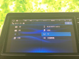 多彩なソースからお好みの音楽を楽しめます。お気に入りのアーティストの音楽で、ドライブを盛り上げましょう。