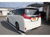 ご来店出来ないお客様、同業者様への販売はお断りさせていただきます。車検無し車両の場合は、車検を取得したお支払い総額で表示しております。