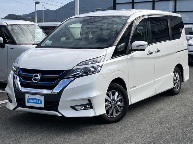 セレナ 1.2 e-POWER ハイウェイスターV