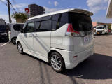 入庫時に走行チェックを行っており、納車前にはディーラーにて点検整備を実施した上で納車させていただきますのでご安心ください。