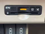 【ETC】高速道路の料金所をストレスなく通過!話題のスポットやサービスエリアに多い「スマートIC」利用時は必須のアイテムです。当店でセットアップを実施、ご納車当日からすぐにご利用いただけます!