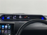 【メーターまわり】ドライバーから見やすい位置にあって安全運転に寄与します。マルチインフォメーションディスプレイでは、クルマに関する情報の確認はもちろん、各種安全機能・装備のON/OFFも設定可能。