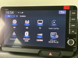 お気に入りの音楽やラジオを、高音質で楽しめます。多彩なソースに対応し、豊かなサウンド体験を提供します。