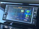 多彩なメディア再生に対応し、お好みの音楽を高品質で楽しめます。ラジオ、CD、Bluetoothなど、様々なソースに対応。