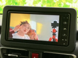 停車時に、お好みの番組や映画を楽しめます。移動時間も有意義に活用できます。