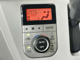 納車前には全車専用機械でクリーニングおこなっています!隅々までキレイに仕上げてからお渡しします!