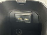 充電可能なUSB端子付き!