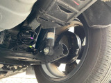 お車を安心してお乗りいただく為には、足回りの定期点検が欠かせません。サービスサポート(有償保証)では無料点検もご提供しており、安心のカーライフをお過ごしいただけるサポート体制が整っています。