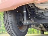 お車を安心してお乗りいただく為には、足回りの定期点検が欠かせません。サービスサポート(有償保証)では無料点検もご提供しており、安心のカーライフをお過ごしいただけるサポート体制が整っています。
