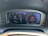 【スピードメーター】メーターがシンプルで見やすく運転しやすいですね。