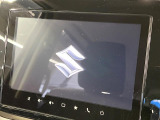 【メーカー純正ナビ】インテリアに溶け込むスタイリッシュな「専用設計」メーカーナビを装備♪視認性や操作性など基本性能にも優れ、より上質なカーライフをお楽しみいただけます。