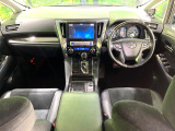 アルファード ハイブリッド 2.5 SR E-Four 4WD 