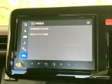 停車時に、テレビ番組を楽しめます。休止時間や休憩時間などを有効活用して、リラックスしたひとときを過ごせます。