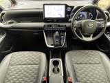 ヴォクシー 1.8 ハイブリッド S-Z E-Four 4WD 修復歴無し