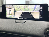 【360&deg;ビューモニター】専用のカメラにより、上から見下ろしたような視点で360度クルマの周囲を確認することができます☆死角部分も確認しやすく、狭い場所での切り返しや駐車もスムーズに行えます。