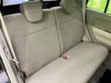 後部座席も広々としており、大人の方でもゆったりとくつろげます。家族での移動も快適で、楽しい思い出作りに貢献します。