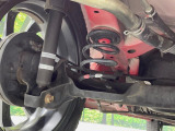 お車を安心してお乗りいただく為には、足回りの定期点検が欠かせません。サービスサポート(有償保証)では無料点検もご提供しており、安心のカーライフをお過ごしいただけるサポート体制が整っています。