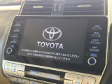 【純正9型ナビ】人気の純正ナビを装備しております。ナビの使いやすさはもちろん、オーディオ機能も充実!キャンプや旅行はもちろん、通勤や買い物など普段のドライブも楽しくなるはず♪