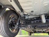 お車を安心してお乗りいただく為には、足回りの定期点検が欠かせません。サービスサポート(有償保証)では無料点検もご提供しており、安心のカーライフをお過ごしいただけるサポート体制が整っています。