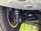お車を安心してお乗りいただく為には、足回りの定期点検が欠かせません。サービスサポート(有償保証)では無料点検もご提供しており、安心のカーライフをお過ごしいただけるサポート体制が整っています。