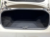 普段のお買い物や通勤、送迎等に十分な荷室スペースを確保しております。大きな荷物の積載も可能です♪