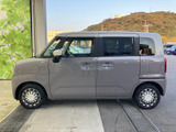 洗練されたボディラインが印象的。コンパクトなサイズ感で取り回しも楽々。街乗りでの使用に最適です。