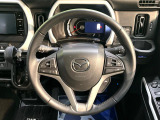 【ステアリングスイッチ】運転中、前方から目線をそらすことなく、オーディオ等の操作が可能な便利機能!安心&快適なドライブを演出してくれます♪